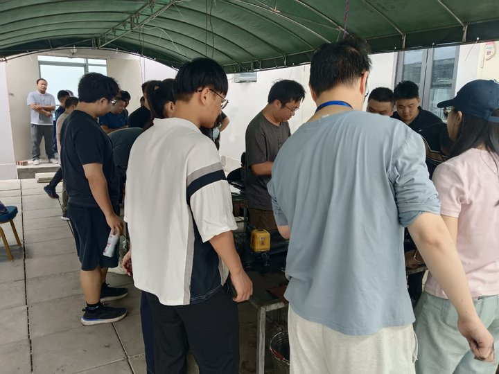 湖南省特種設備協(xié)會(huì )MTII級取證班,濟寧魯科提供磁粉探傷設備！